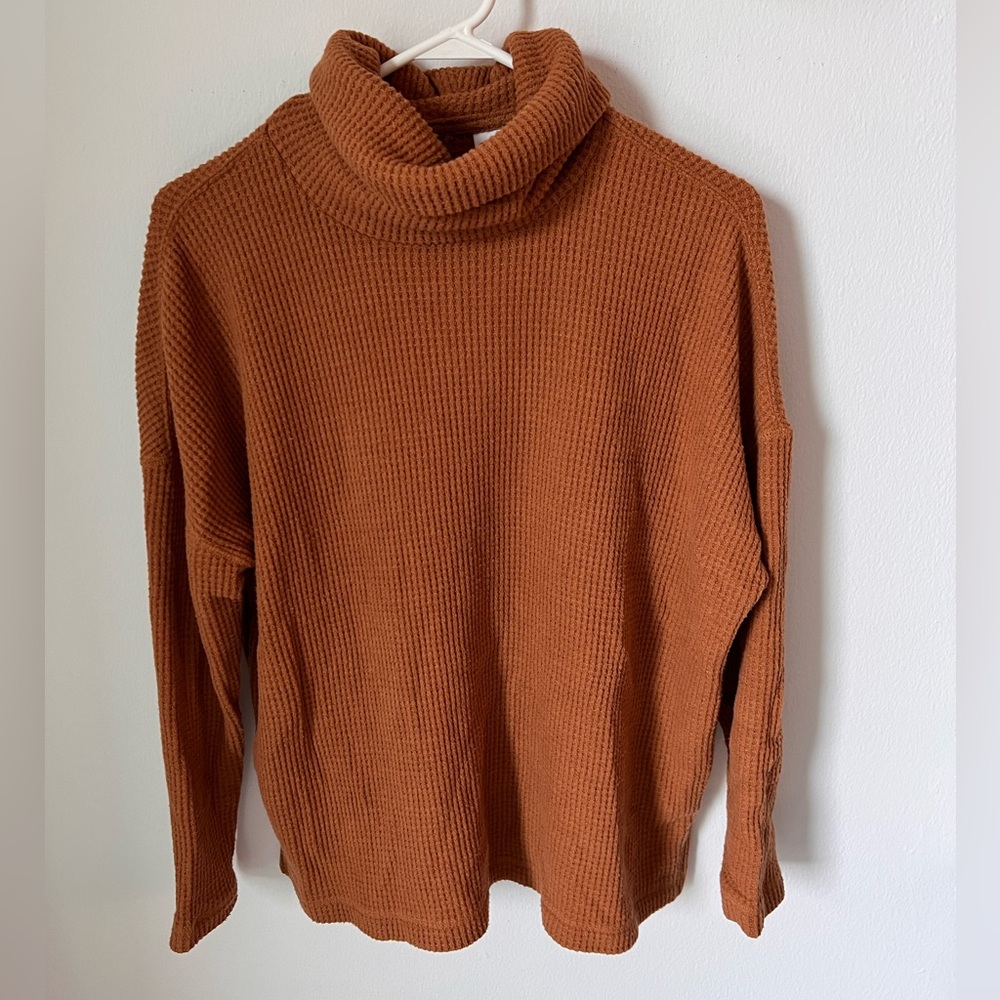 OLD NAVY Waffle-Knit Turtleneck Sweater‼️